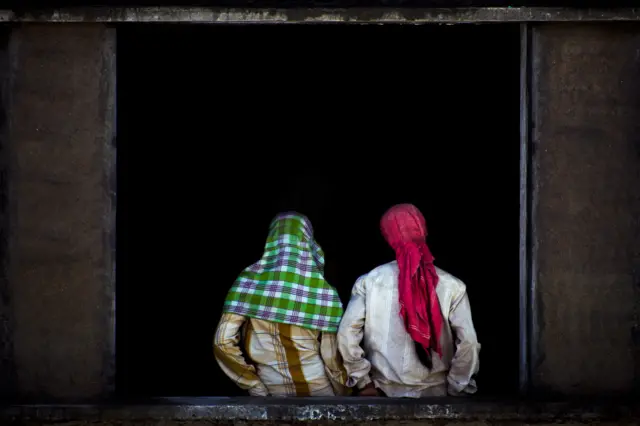 महिलाहरू