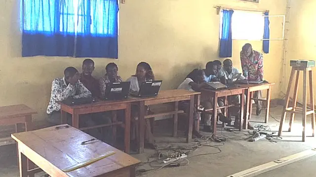 Kwiga bizana n'ingorane zirimo no kuba mu cyaro