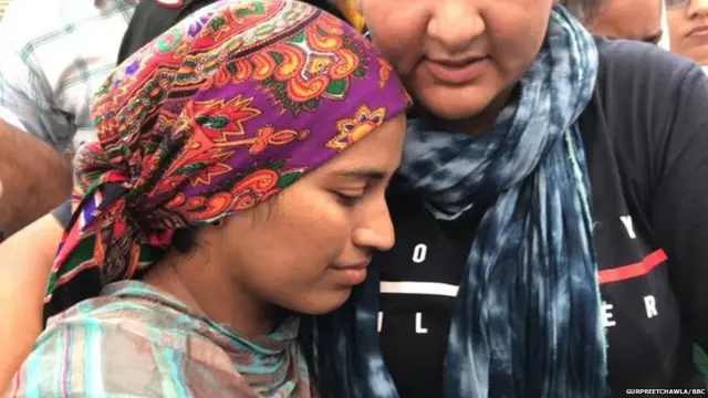 ਮਾਰੇ ਗਏ ਜਵਾਨਾਂ ਦਾ ਫੌਜੀ ਸਨਮਾਨਾਂ ਨਾਲ ਅੰਤਿਮ ਸੰਸਕਾਰ