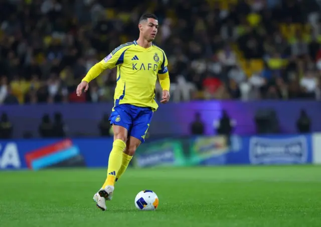 கிறிஸ்டியானோ ரொனால்டோ - உலகக்கோப்பை வெல்ல விட்டாலும் கால்பந்தின் 'GOAT' ரொனால்டோவா?