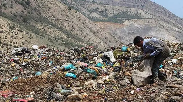 دفن گاه آمل که به «عمارت» معروف است