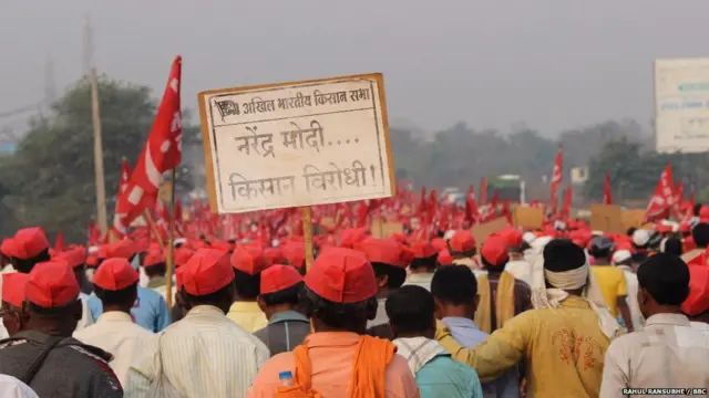 नाशिक ते मुंबई शेतकरी लाँग मार्चमधली क्षणचित्रे