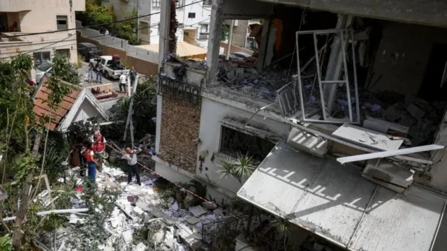 Поврежденные здания