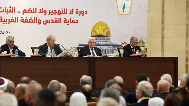 Mahmud Abbas, Filistin Merkez Konseyi'nin Ramallah'taki toplantısında konuştu.