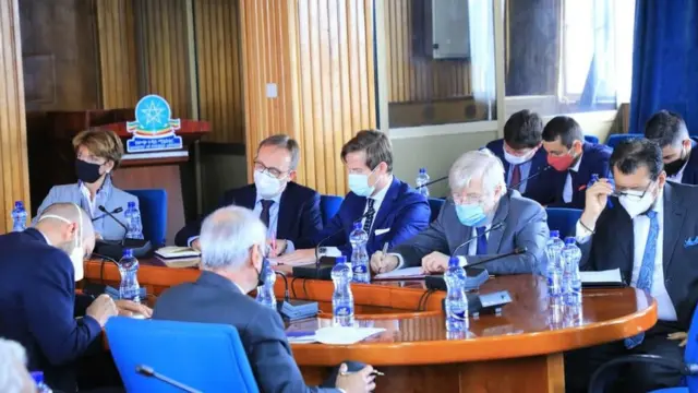 Ambaasaaddaroota biyyoota garaagaraa marii irratti hirmaatan