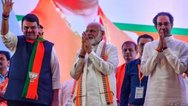 देवेंद्र फडणवीस, नरेंद्र मोदी आणि उद्धव ठाकरे