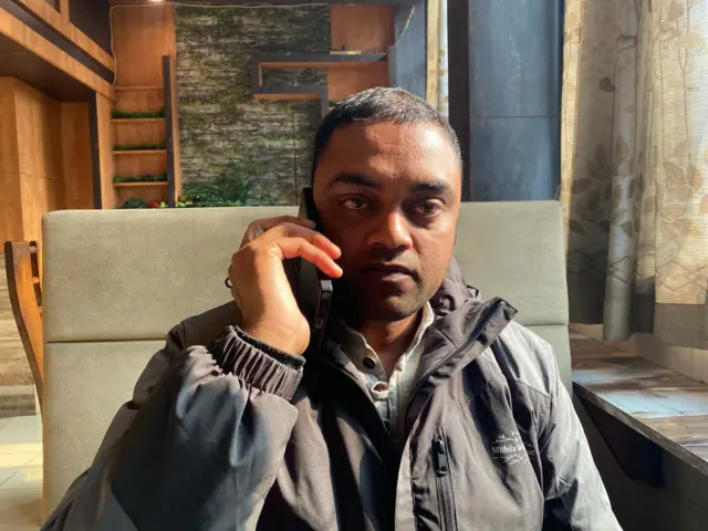 वन्यजन्तु संरक्षणमा अभियानकर्मी देवनारायण मण्डल बालेनलाई राष्ट्रिय राजनीतिमा अवसर भएको बताउँछन्