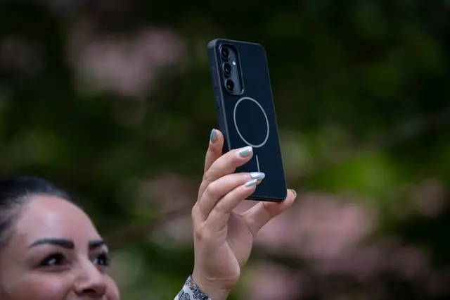 گوشی موبایل