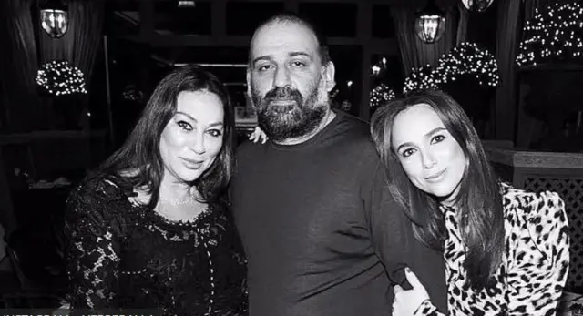 Тимур Міндіч із тещею Аллою Вербер (ліворуч) та дружиною Катериною Вербер (праворуч), 2017 рік