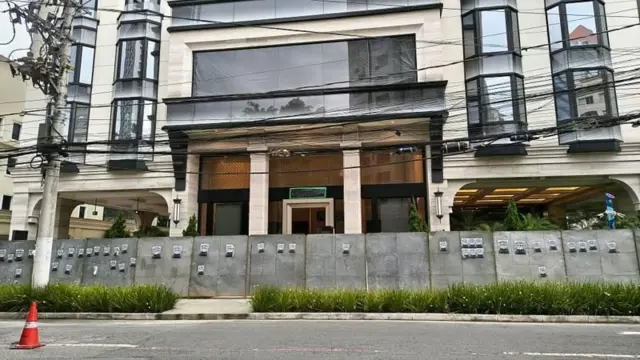 Fachada do Master em SP