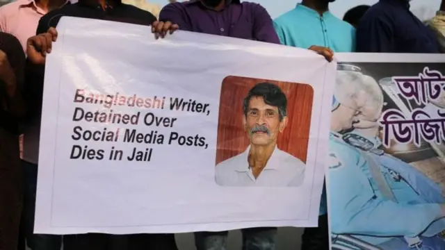 লেখক মুশতাক আহমেদ ফাইল ছবি