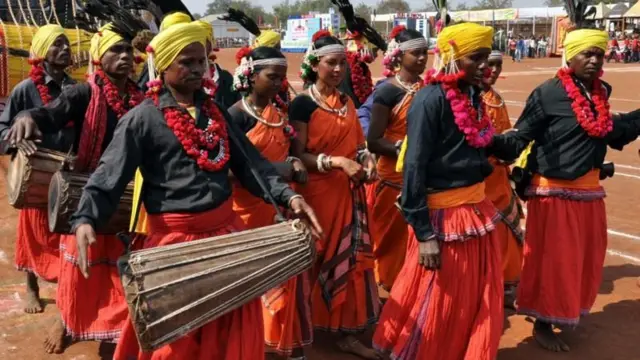 આદિવાસીઓ, સંપત્તિનો હક, સંપત્તિ, સુપ્રીમ કોર્ટ, દીકરીઓ, ઝારખંડ, બીબીસી ગુજરાતી