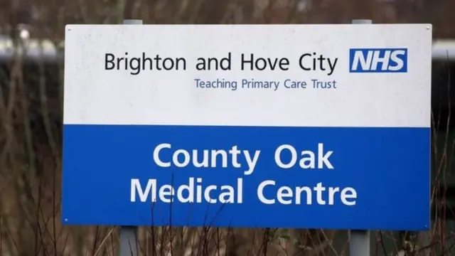 Trung tâm y tế County Oak của thành phố Brighton