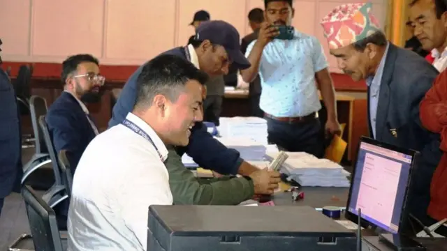 उम्मेदवारी मनोनयन दर्ता प्रक्रिया