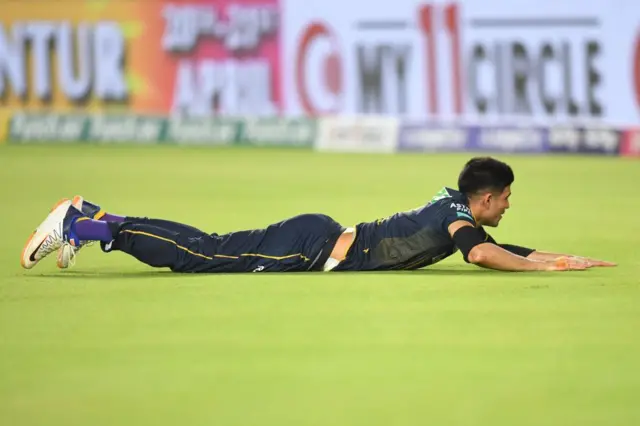 குஜராத் - டெல்லி ஐபிஎல்