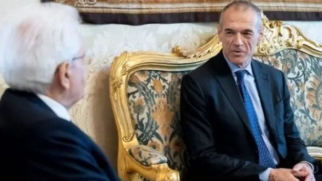 کارلو کوتارلی، آقتصاد دان صندوق بین‌المللی پوا مسئول تشکیل دولت موقت در ایتالیا شده است