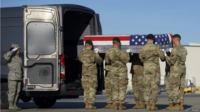 अफ़ग़ानिस्तान में अमरीकी सैनिक