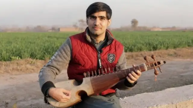 سعد حیدرا وايي، لومړی ځل یې په رسمي توګه د رباب په اړه څېړنه کړې