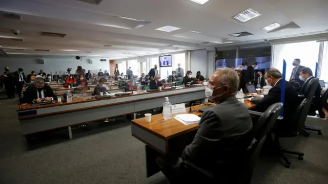 Deputados na CPI da Covid