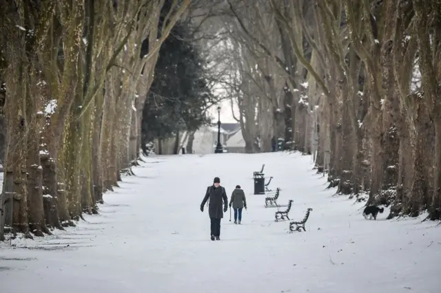 பனிப்போர்வை