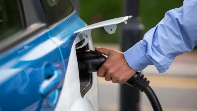 véhicules électriques