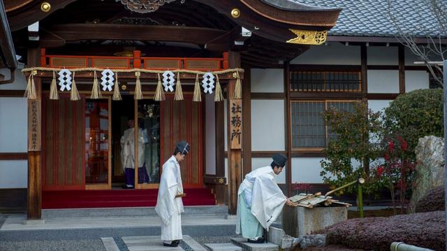 神道は日本の文化的アイデンティティーの重要な位置を占める