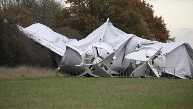 collapsed airlander