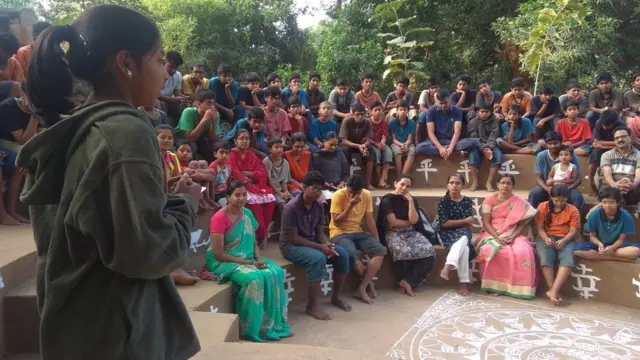 విద్యార్థులు