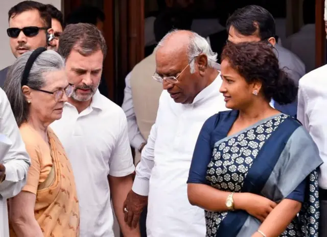 కాంగ్రెస్ నాయకులు