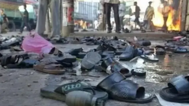 বিরোধীদের নিশ্চিহ্ন করার চেষ্টাও হয় অনেক দেশে।