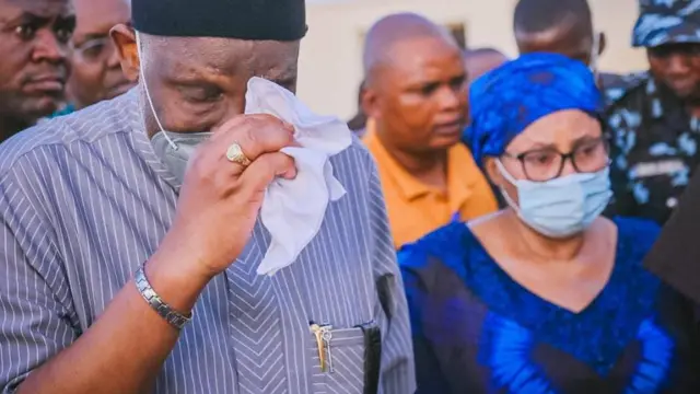 Gomina Akeredolu n sọkun tori ikọlu