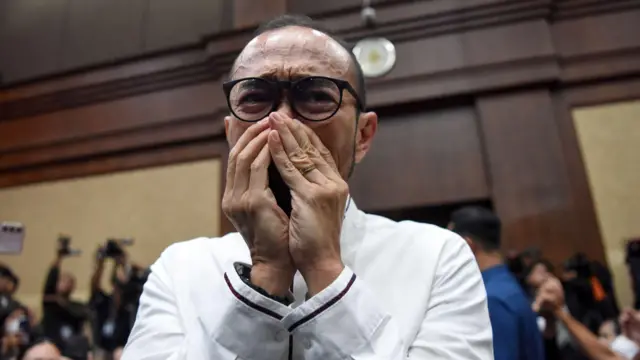 Riva Siahaan, Pertamina, korupsi minyak mentah, produk kilang, tipikor