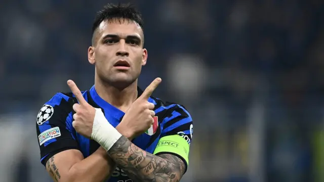   Lautaro Martinez