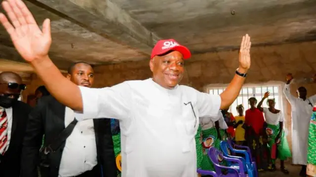 Sịnetọ Orji Uzor Kalu