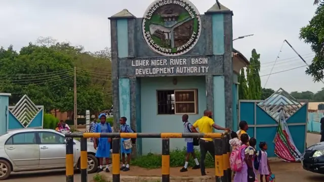 Ẹnu ọna abawọle ileesẹ to n pese omi ati eto ọgbin
