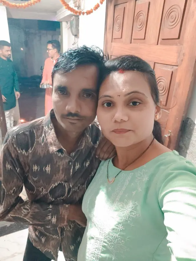 प्रतिभा यांचे पती मुकेश यांनी बाई गंगाबाई रुग्णालयातील डॉक्टरांवर निष्काळजीपणा केल्याचा आरोप केला आहे.