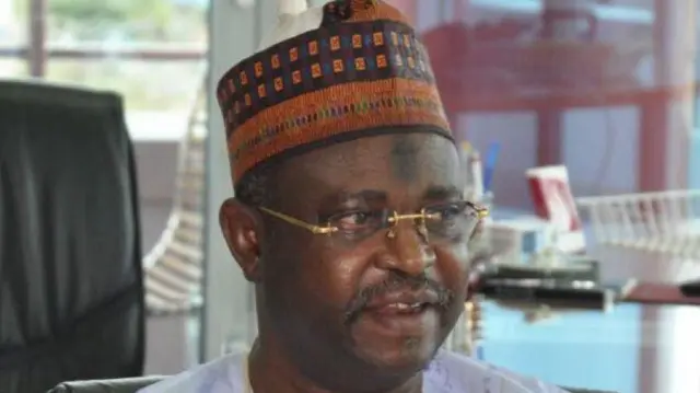 Ghali Umar Na’Abba bụbu onyeisi oche ụlọ nnọchiteanya Naịjirịa n’afọ 1999 rụọ 2003 tụpụ ọ nwụọ.