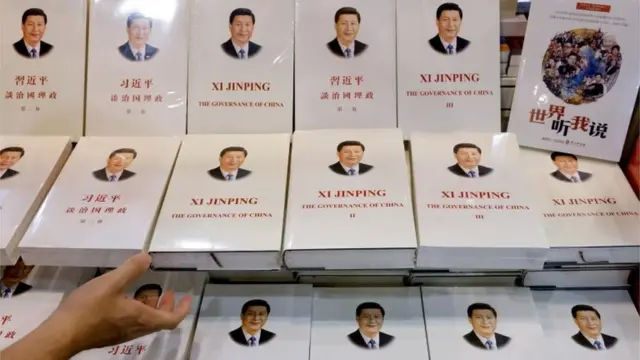 香港書展上的習近平著作