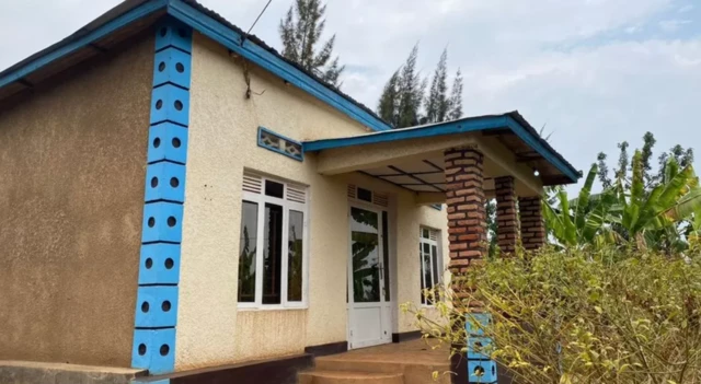 ተከራይቶ የኖረበት ቤት