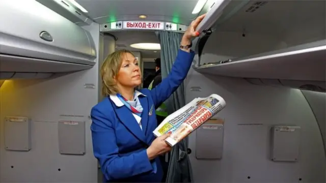 Стюардесса