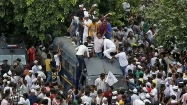 ગુજરાતમાં પાટીદાર આંદોલનના મૂળમાં બેરોજગારીની સમસ્યા રહેલી છે