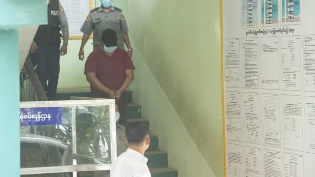 အမှုနှစ်မှု အတွက် သီးခြားစီကျခံဖို့ အမိန့်ချ