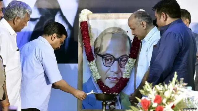 ਕੇਜਰੀਵਾਲ, ਮੋਦੀ ਅਤੇ ਹਿੰਦੂਤਵ