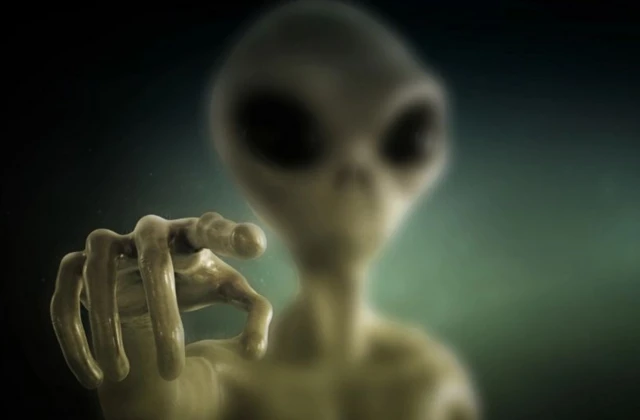 รูปเอเลียนชี้นิ้ว 