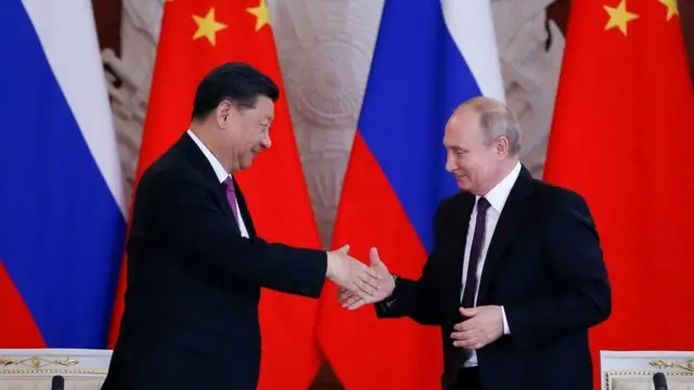 Marais Putin na Xi jingpin