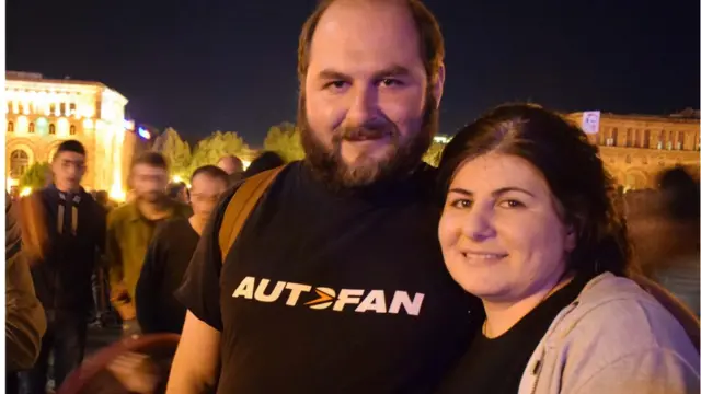 Участники протестов в Ереване