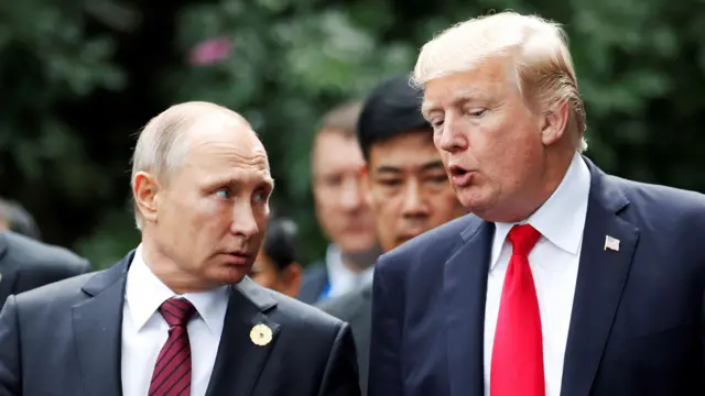 O presidente russo Vladimir Putin e o presidente americano Donald Trump