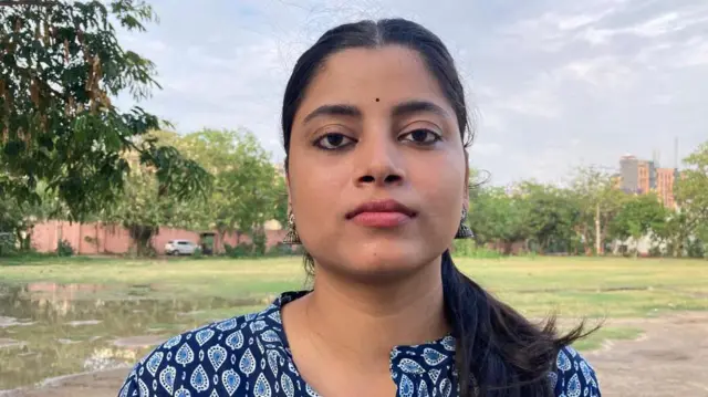  राज दिव्या-शिक्षक अभ्यर्थी