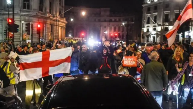 Brexit yanlısı yürüyüş