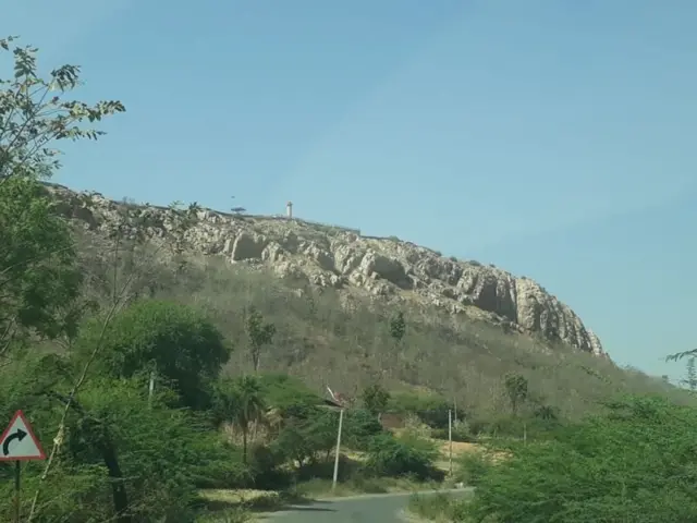 మాన్గఢ్ కొండ